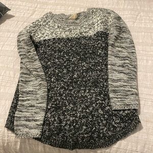 Woman sweater